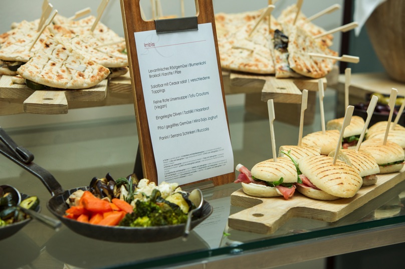 /images/slider-imgs-xs/004_Foto Loeffler_Weconact.jpg